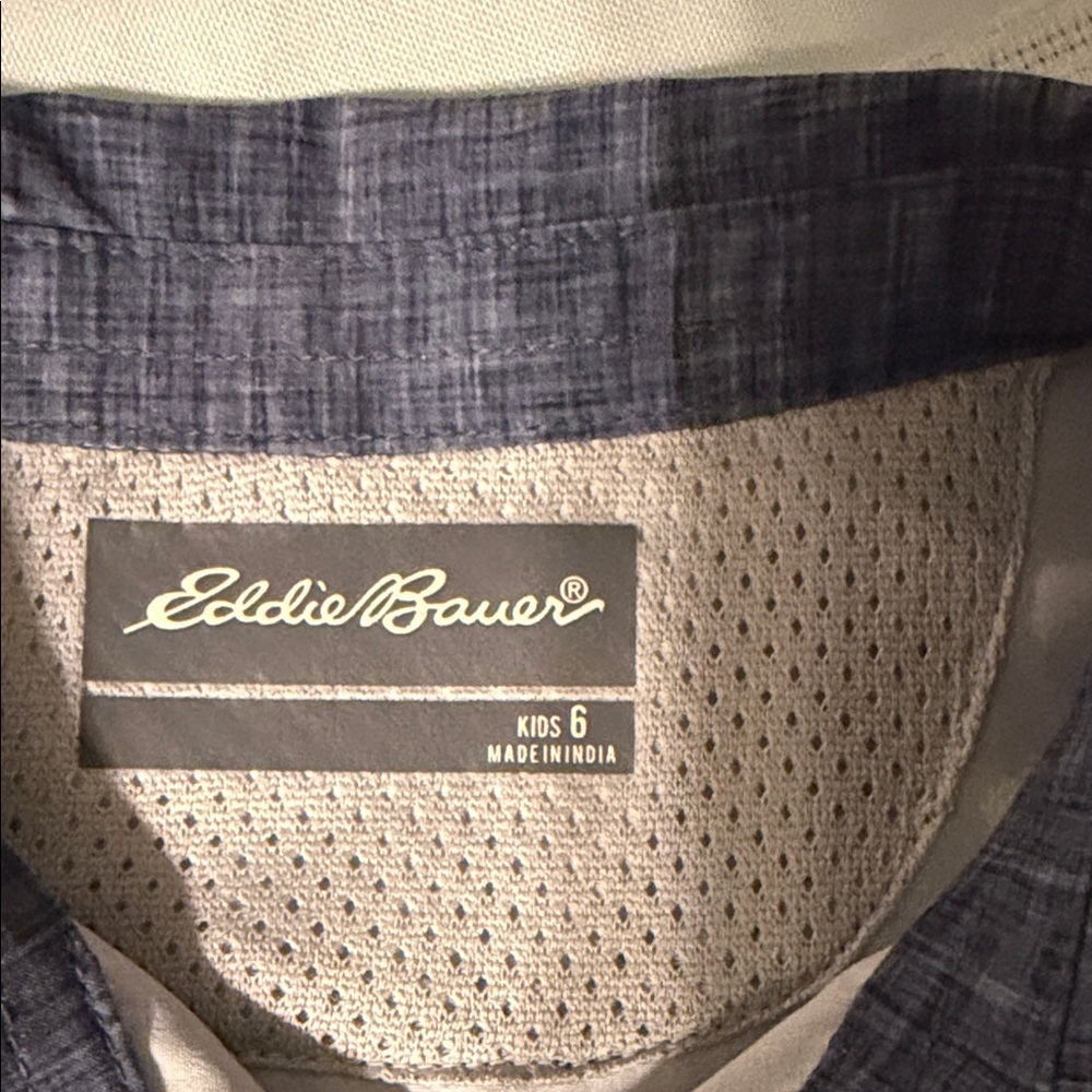 Eddie Bauer Kids' Blue Button-Down Shirt Size 6 - Picture 2 of 3